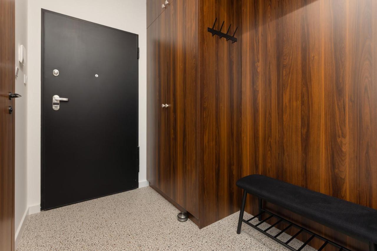 Trendy & Spacious 3-Room Apartament Warsaw Wilanow By Noclegi Renters Екстериор снимка