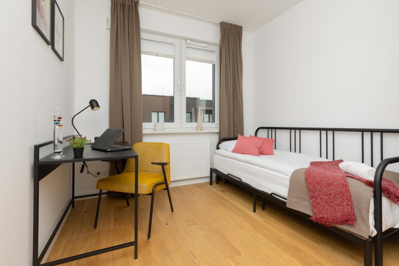 Trendy & Spacious 3-Room Apartament Warsaw Wilanow By Noclegi Renters Екстериор снимка